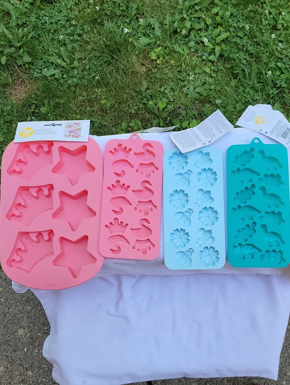 Wilton Lot Of Four Silicone Molds